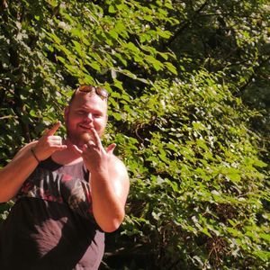 Meet your Posher, Josh